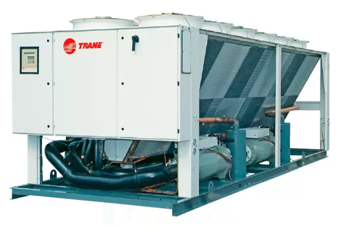 Trane RTAD145 air-cooled chiller with screw compressor